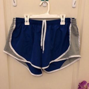 SOFFE low rise shorts